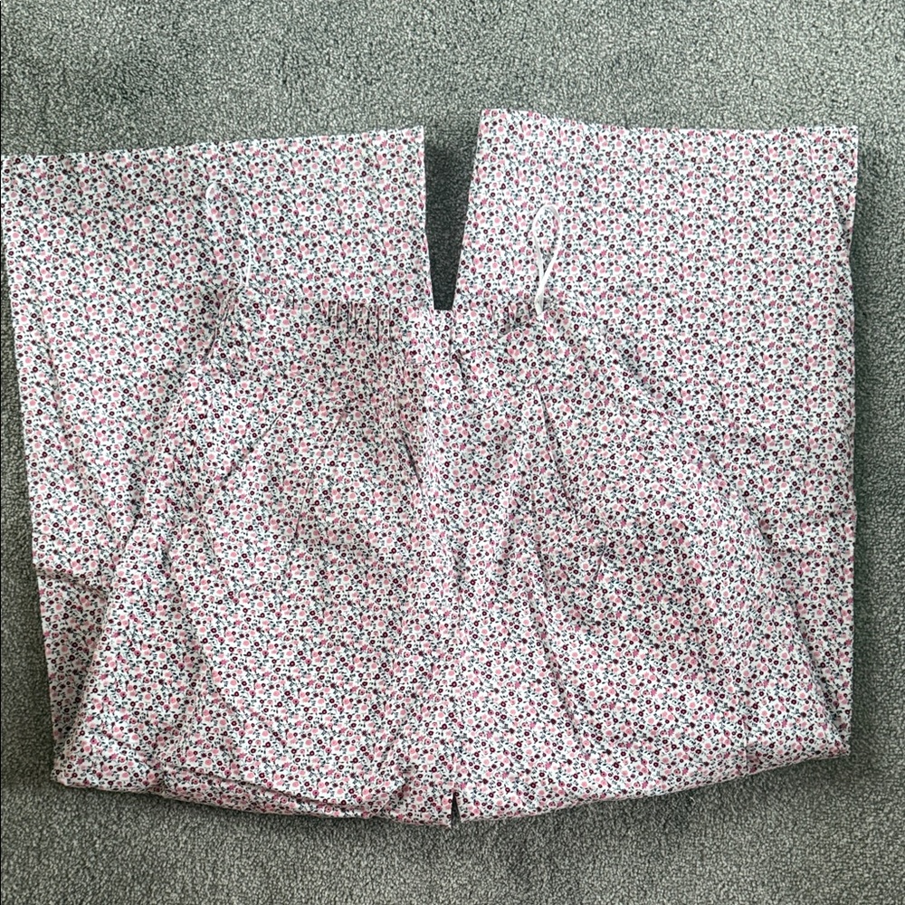 Kittenish Floral Print Pants (Set)